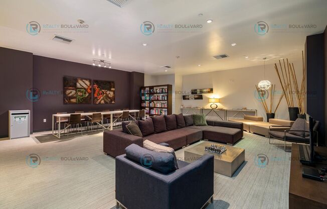 1 bed, 1 bath, $1,695, Unit # 807