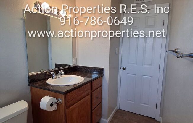 2 beds, 1 bath, $1,550, Unit UNIT # 4