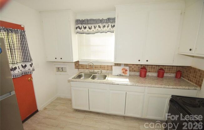 2143 FINCHLEY DR