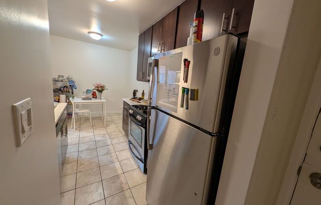 1 bed, 1 bath, 750 sqft, $1,595, Unit 1111H-300