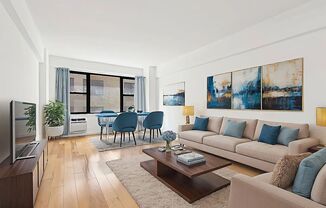 210 E 36 ST