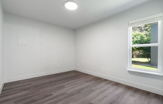 2 beds, 1 bath, 825 sqft, $1,595, Unit 39