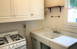 Studio, 1 bath, $1,700, Unit Studio