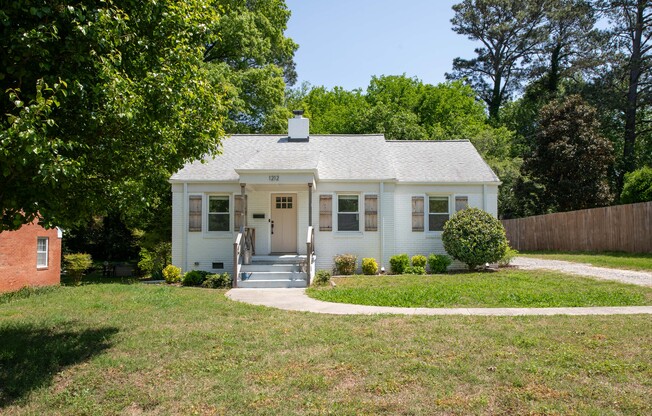 1212 WATAUGA ST