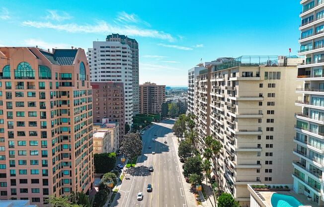 2 beds, 2 baths, 1,352 sqft, $4,895, Unit 1514