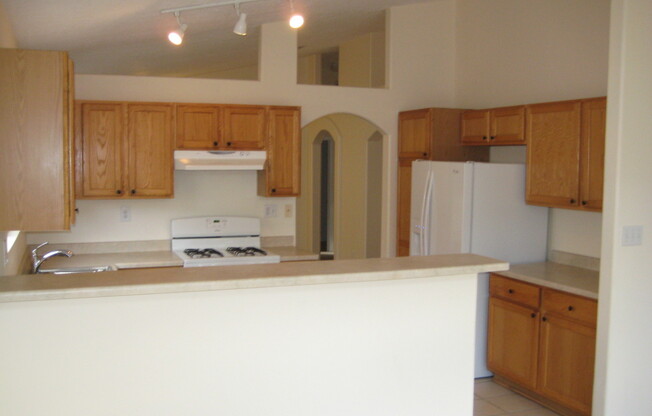 3 beds, 2 baths, $1,795