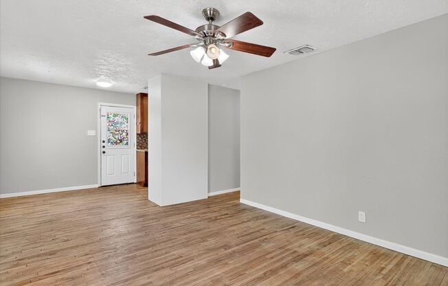 11230 Blades- 3bed/1bath $1,195/month