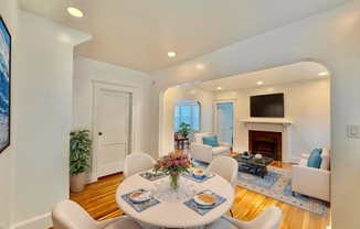 107 E ELM AVE