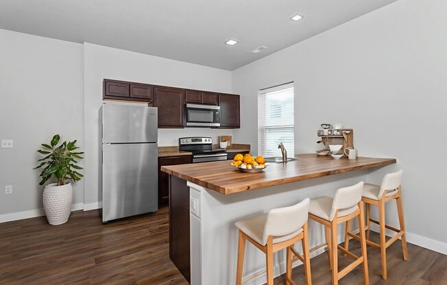 The Groves at Devils Glen