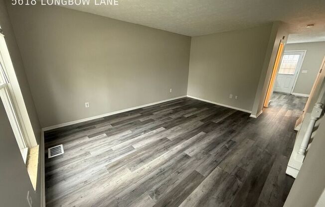 5618 LONGBOW LN