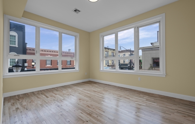 4401 BERGENLINE AVE