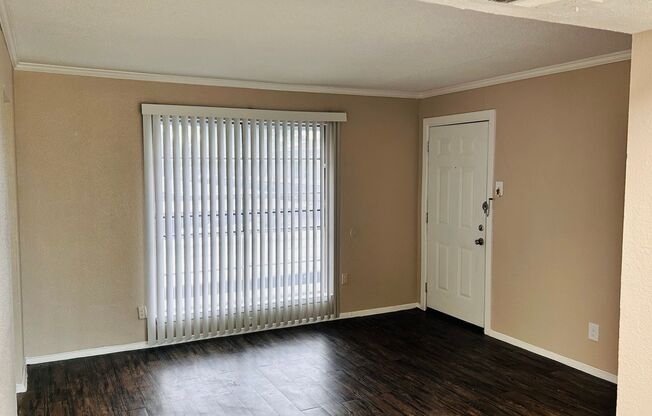 1 bed, 1 bath, 600 sqft, $1,150, Unit 2-218