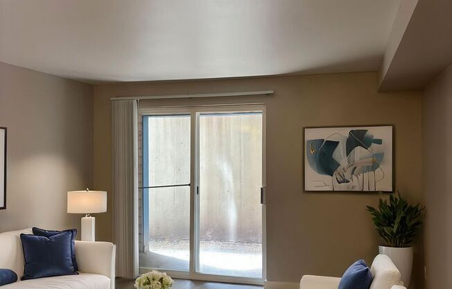 1 bed, 1 bath, 715 sqft, $1,995, Unit 216