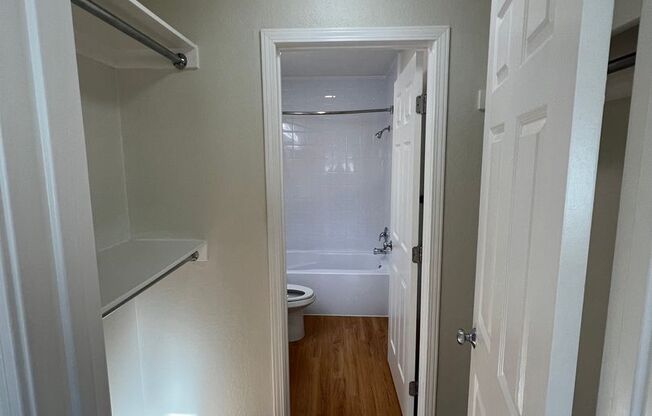 Studio, 1 bath, 380 sqft, $2,025, Unit 777-108