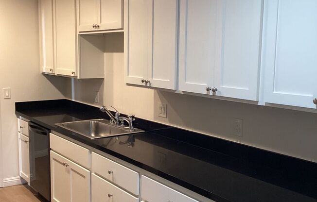 2 beds, 2 baths, 728 sqft, $2,498, Unit 204