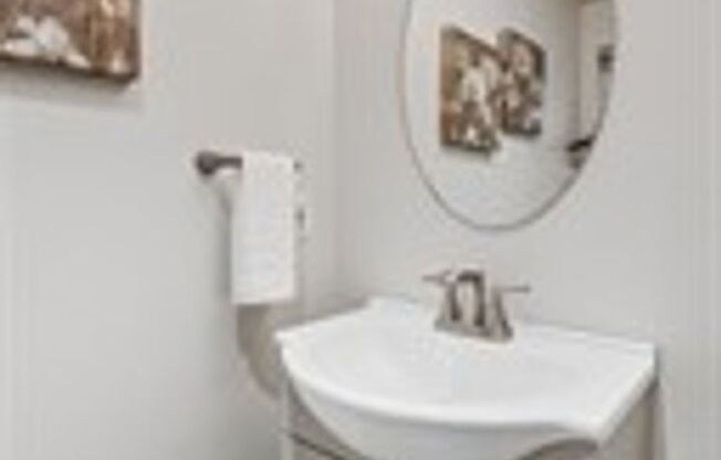 2Bd/2.25Ba Kent Condo