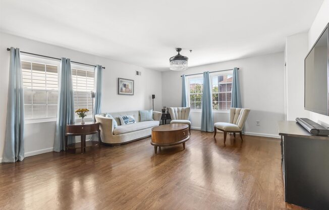 519 3 ST