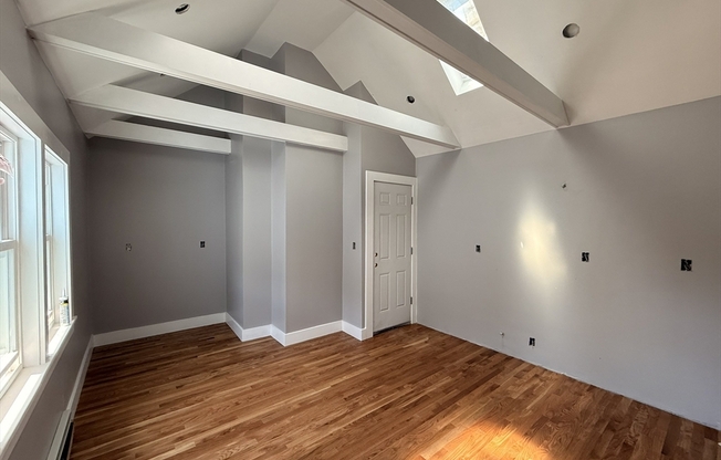 14 ATHERTON ST