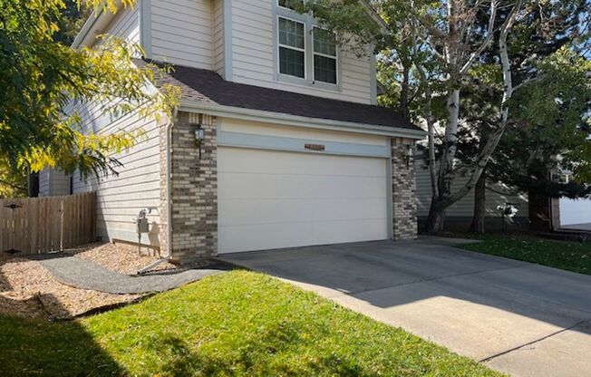 AWESOME 3 BED/2.5 BATH HOME IN RIDGE CREST-FIRESTONE ($500 off 1st month rent!)