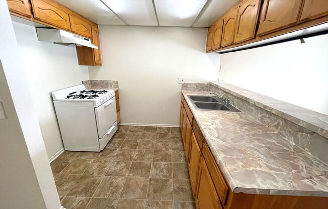 2 bedrooms, 2 baths, 2 parking spaces! Central A/C and Heat!!!