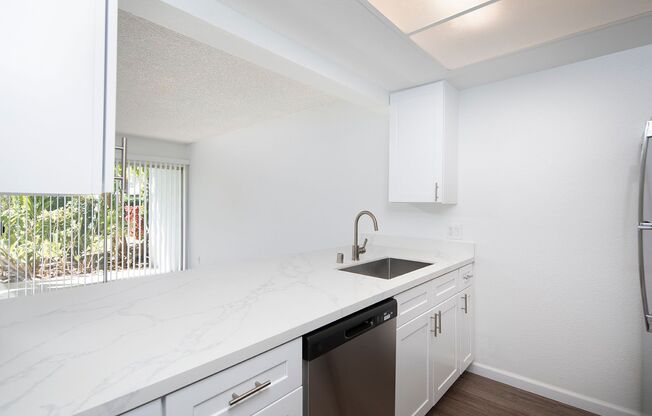 1 bed, 1 bath, 844 sqft, $2,495, Unit 109