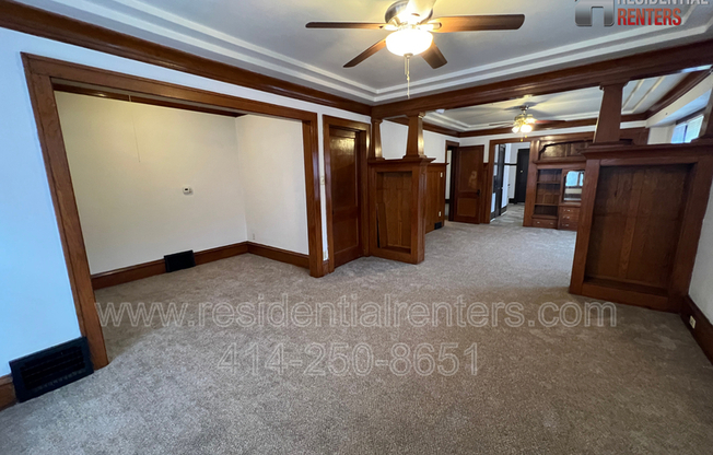 2742 N 40 ST
