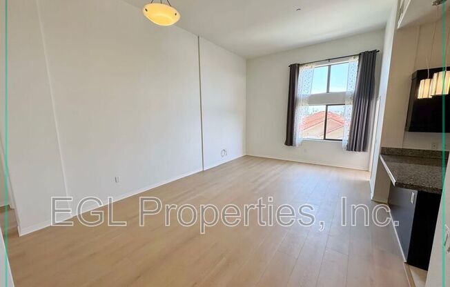 600 N Atlantic Blvd Apt 207
