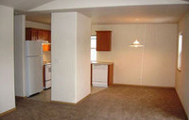 2 beds, 2 baths, 981 sqft, $1,649, Unit 304