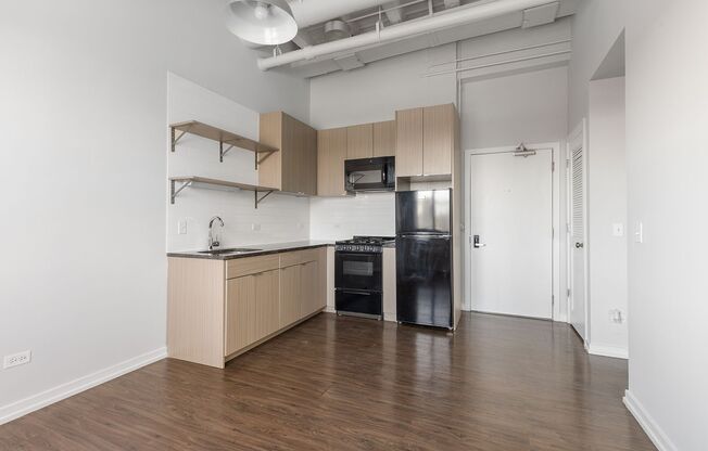1 bed, 1 bath, 379 sqft, $1,850, Unit 704