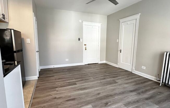 Studio, 1 bath, 300 sqft, $1,145, Unit #205