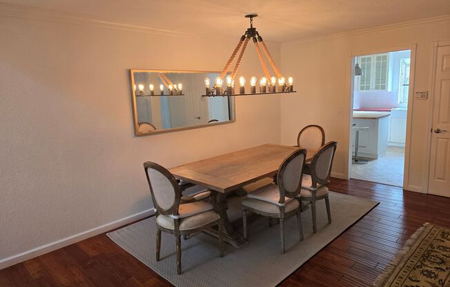 Tri Level Townhouse located in a Gated Community in San Pablo ..