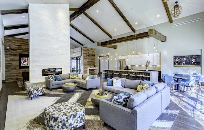 Whetstone Flats Apartments in Nashville, TN