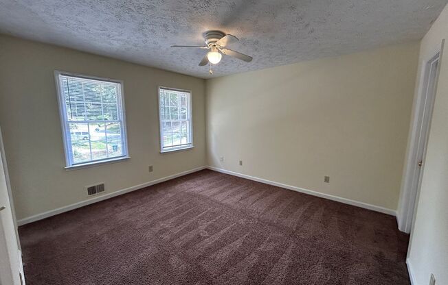 MORE PICTURES COMING SOON! Spacious 3 Bedroom 3.5 Bathroom Townhome
