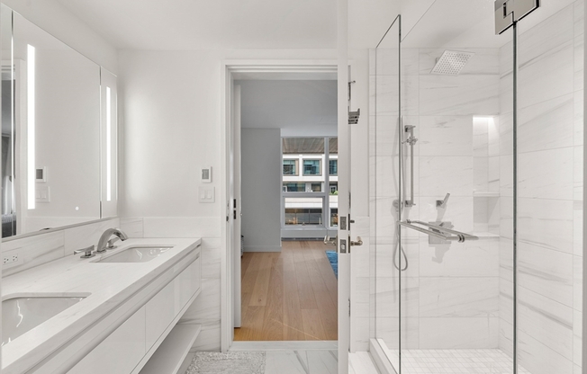 1 bed, 1.5 baths, 1,104 sqft, $9,500, Unit 5G