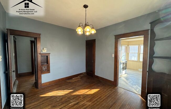 2 beds, 1 bath, $1,220