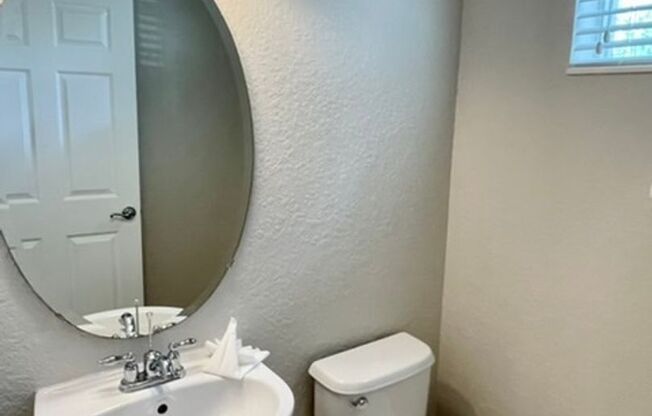3 beds, 2.5 baths, $2,150