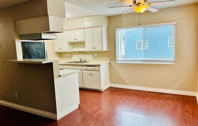 McClintock Apartments