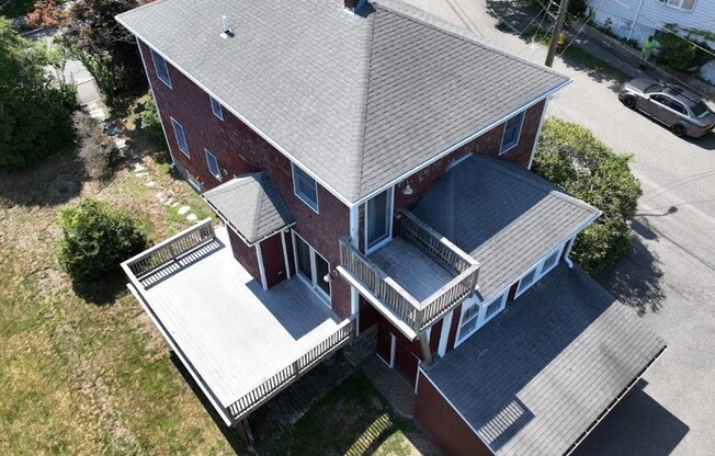 3 GLADSTONE ST