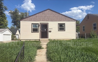 6182 N 36 ST