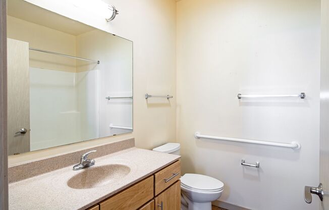 2 beds, 2 baths, 1,082 sqft, $1,615, Unit 8119-316
