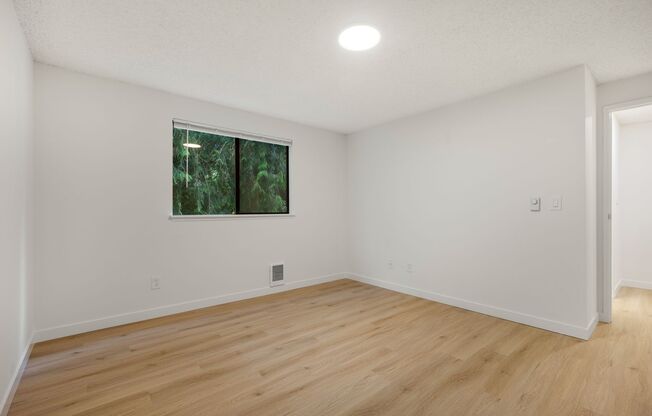 2 beds, 1 bath, 950 sqft, $1,895, Unit 408