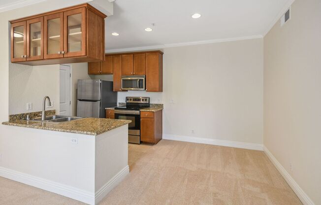 Private - 1 Bedroom Aliso Viejo Apartment for Lease