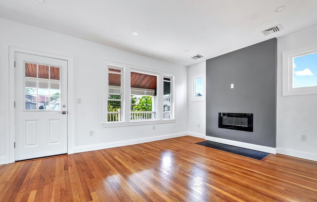 42 ADAMS ST
