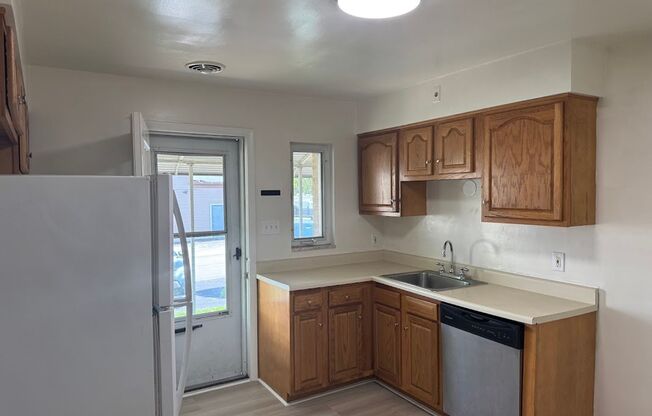 3-Bedroom Townhome with Central AC