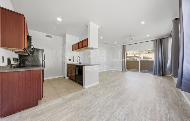 2 beds, 1 bath, 855 sqft, $1,500, Unit Apt 1053