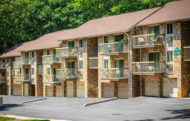 Atlantic Pointe exterior with porches