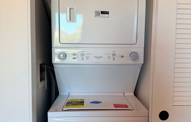 Studio, 1 bath, 362 sqft, $1,950, Unit 610