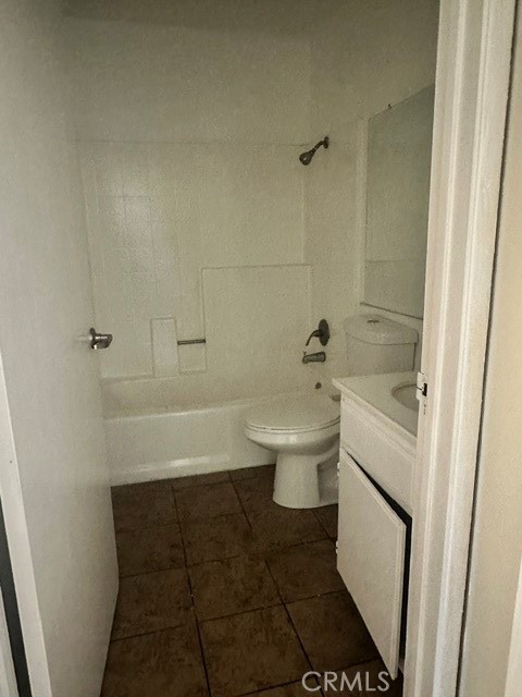 14801 NORDHOFF ST