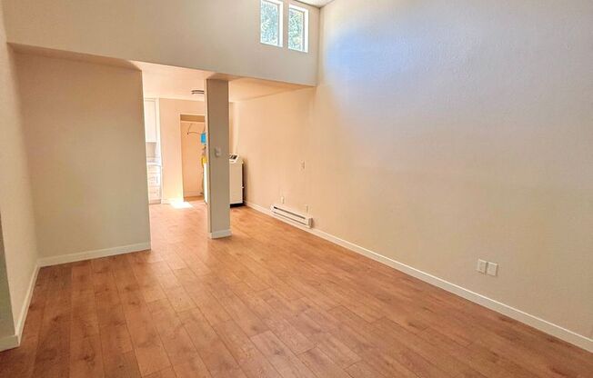 Spacious 2 Bed 1 Bath Fairwood Condo