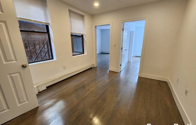 44 Joy St